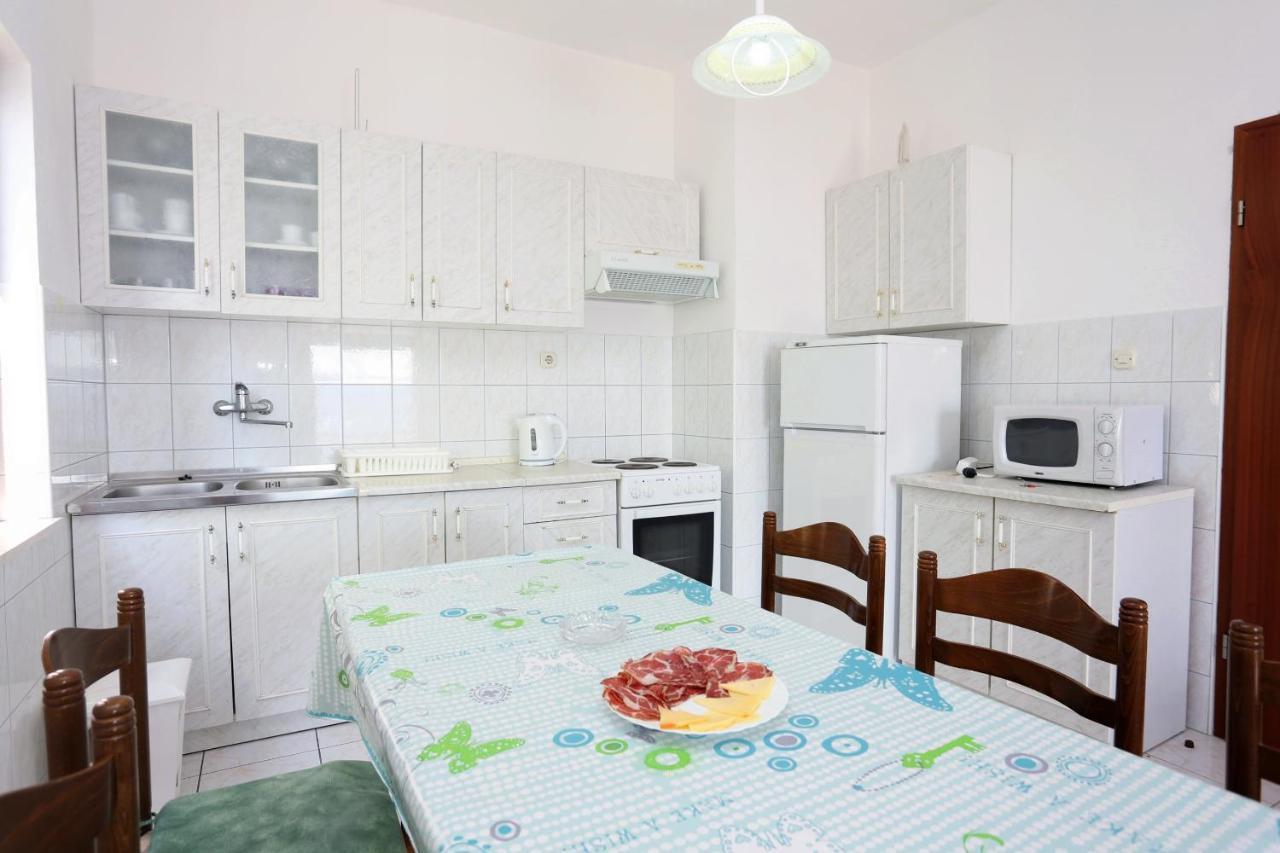 Apartments With A Parking Space Lokva Rogoznica, Omis - 10358 Exterior photo
