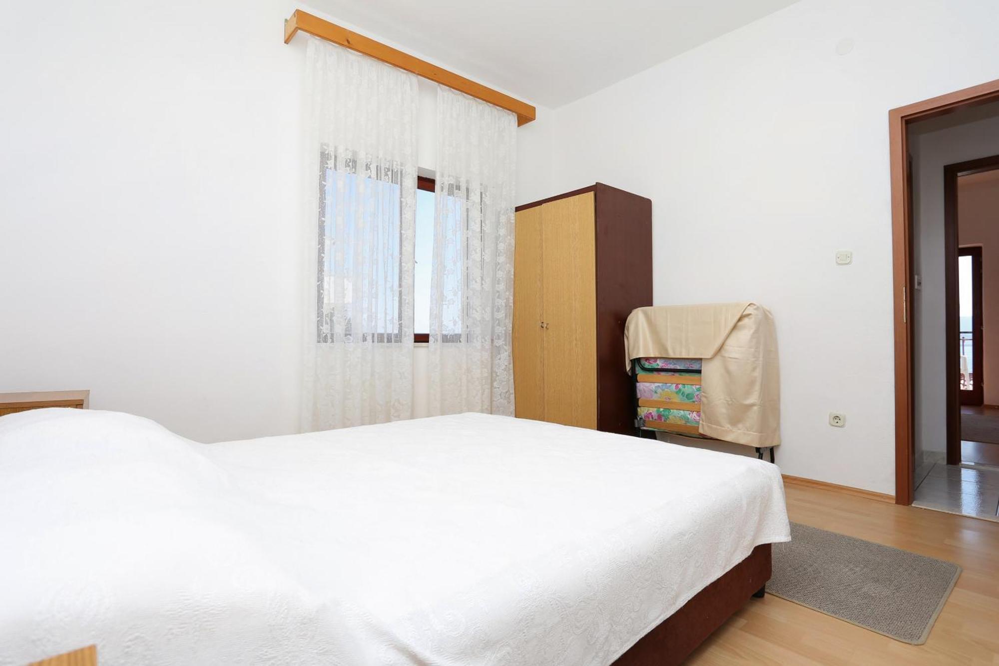 Apartments With A Parking Space Lokva Rogoznica, Omis - 10358 Room photo